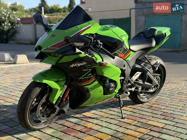Зеленый Кавасаки Ninja 1000 ZX-10R, объемом двигателя 1 л и пробегом 3 тыс. км за 20000 $, фото 1 на Automoto.ua