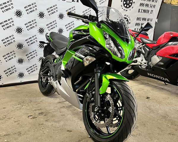 Кавасаки Ninja 400, объемом двигателя 0.4 л и пробегом 33 тыс. км за 4200 $, фото 1 на Automoto.ua