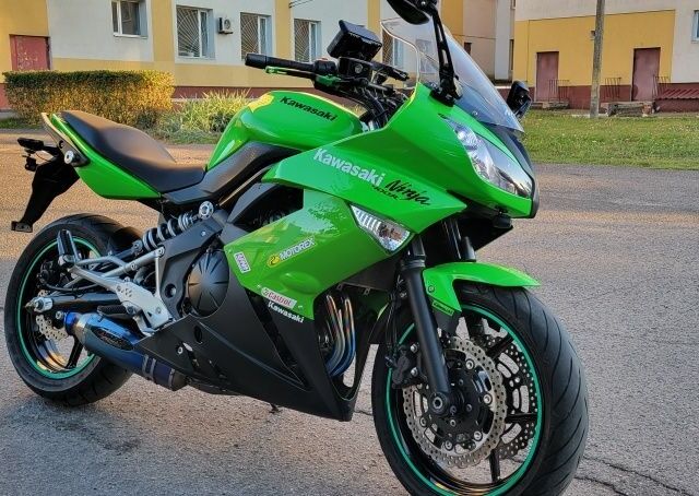 Кавасакі Ninja 400, об'ємом двигуна 0.4 л та пробігом 0 тис. км за 3900 $, фото 1 на Automoto.ua