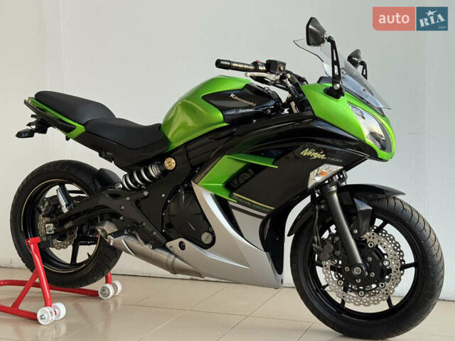 Кавасаки Ninja 400, объемом двигателя 0.4 л и пробегом 11 тыс. км за 4900 $, фото 1 на Automoto.ua
