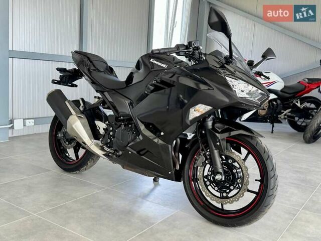 Кавасакі Ninja 400, об'ємом двигуна 0.4 л та пробігом 19 тис. км за 5399 $, фото 1 на Automoto.ua