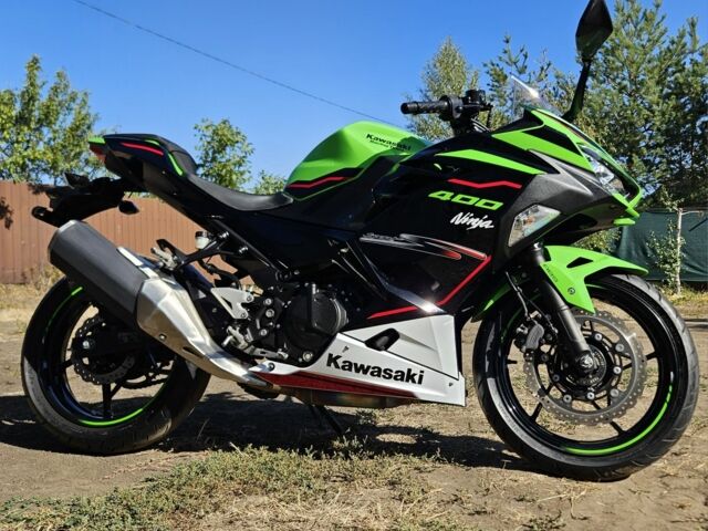 Кавасаки Ninja 400, объемом двигателя 0.4 л и пробегом 0 тыс. км за 6000 $, фото 1 на Automoto.ua