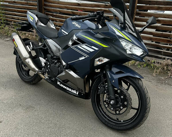Кавасаки Ninja 400, объемом двигателя 0.4 л и пробегом 50 тыс. км за 4999 $, фото 1 на Automoto.ua