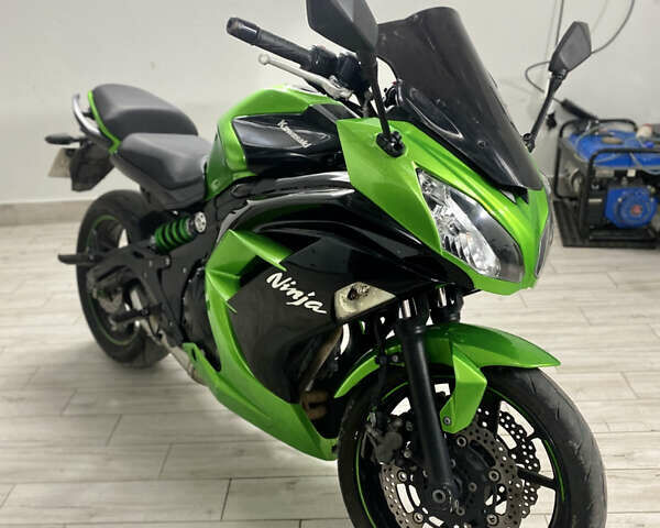 Зеленый Кавасаки Ninja 400, объемом двигателя 0.4 л и пробегом 27 тыс. км за 4150 $, фото 1 на Automoto.ua