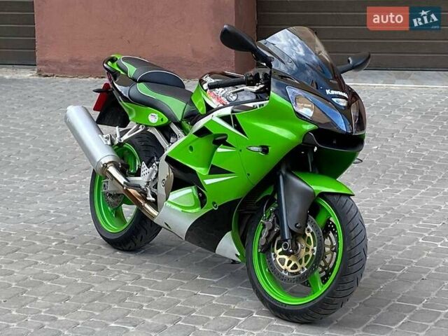 Зеленый Кавасаки Ninja 600 ZX-6R, объемом двигателя 0 л и пробегом 28 тыс. км за 4500 $, фото 1 на Automoto.ua