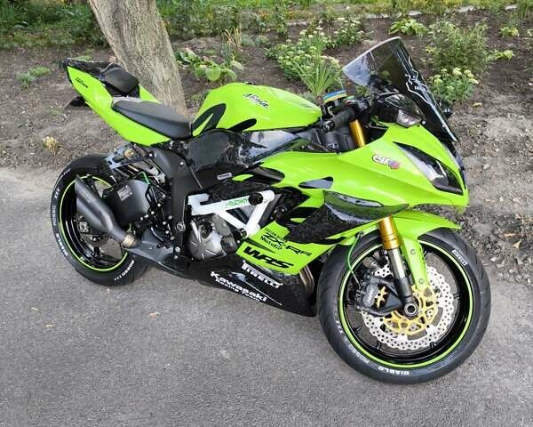 Кавасаки Ninja 636 ZX-6R, объемом двигателя 0 л и пробегом 50 тыс. км за 10000 $, фото 1 на Automoto.ua