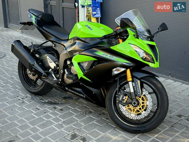 Зеленый Кавасаки Ninja 636 ZX-6R, объемом двигателя 0.64 л и пробегом 12 тыс. км за 10300 $, фото 1 на Automoto.ua