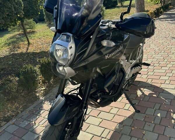 Черный Кавасаки Versys 650, объемом двигателя 0.65 л и пробегом 132 тыс. км за 4400 $, фото 1 на Automoto.ua