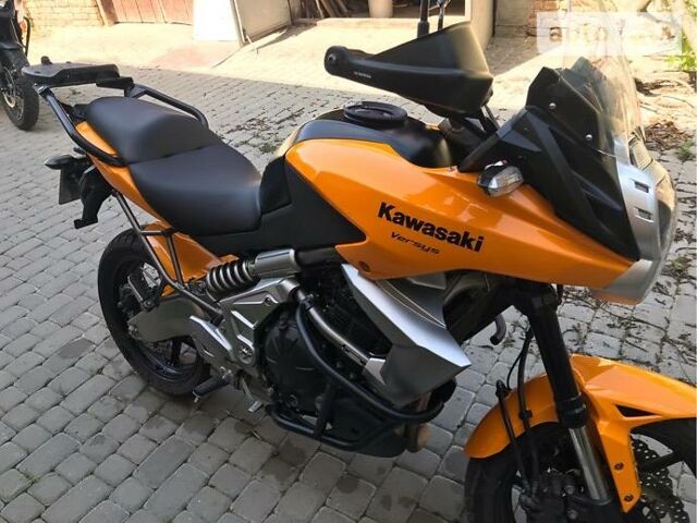 Помаранчевий Кавасакі Versys 650, об'ємом двигуна 0.65 л та пробігом 27 тис. км за 6699 $, фото 1 на Automoto.ua