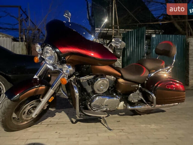 Красный Кавасаки Vulcan 1600 Nomad, объемом двигателя 1.6 л и пробегом 24 тыс. км за 9000 $, фото 1 на Automoto.ua