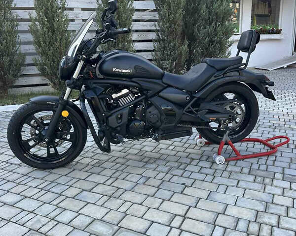 Черный Кавасаки Vulcan 650S, объемом двигателя 0 л и пробегом 17 тыс. км за 7999 $, фото 1 на Automoto.ua