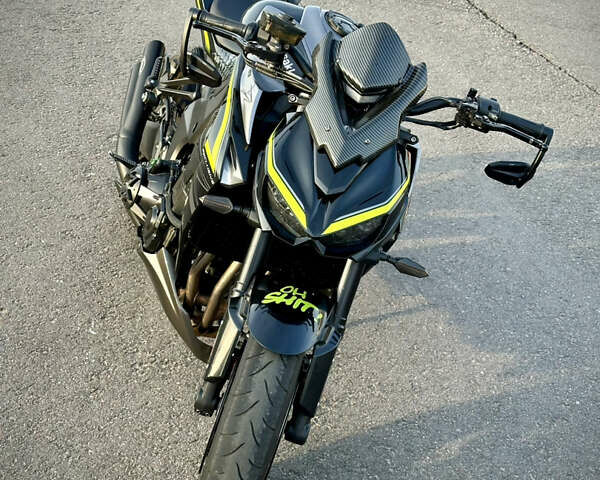 Чорний Кавасакі Z 1000, об'ємом двигуна 1 л та пробігом 13 тис. км за 14000 $, фото 1 на Automoto.ua