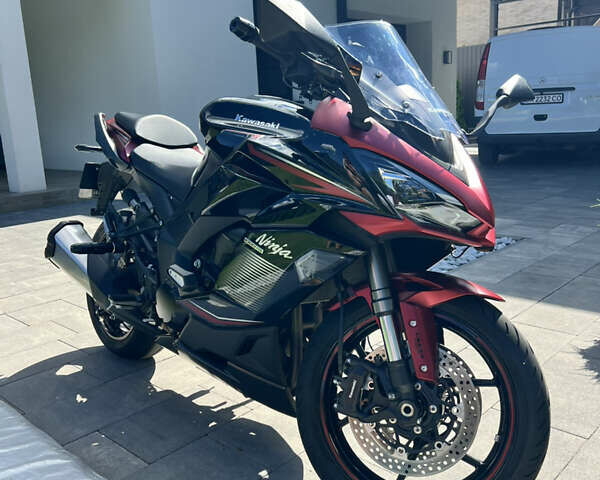 Кавасакі Z 1000SX, об'ємом двигуна 1 л та пробігом 3 тис. км за 17000 $, фото 1 на Automoto.ua
