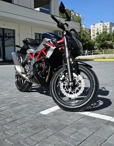 Черный Кавасаки Z 250SL, объемом двигателя 0.25 л и пробегом 11 тыс. км за 3200 $, фото 1 на Automoto.ua