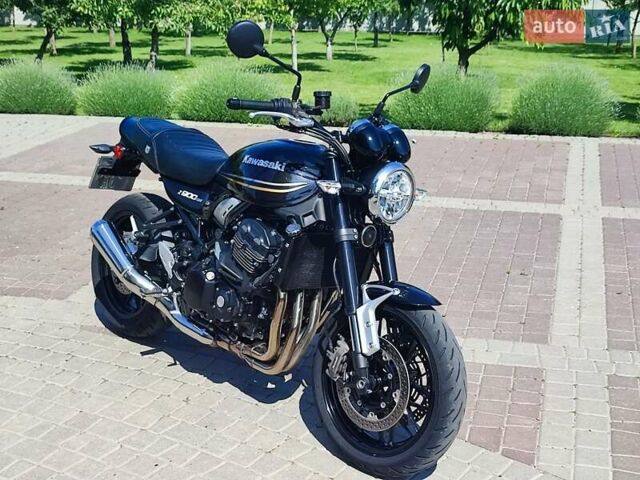 Черный Кавасаки Z 900RS, объемом двигателя 0.95 л и пробегом 8 тыс. км за 9500 $, фото 1 на Automoto.ua