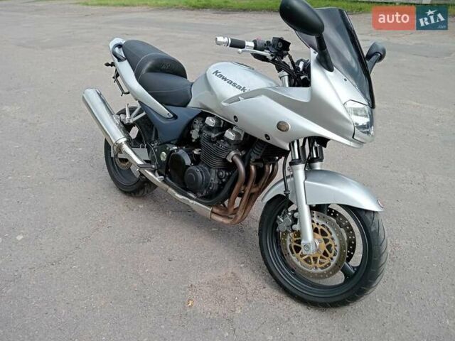 Серый Кавасаки ZR 7S, объемом двигателя 0 л и пробегом 46 тыс. км за 3300 $, фото 1 на Automoto.ua