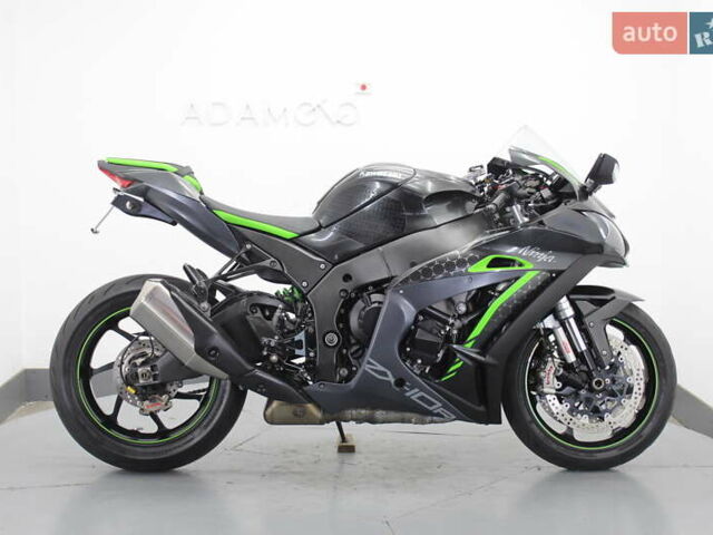 Серый Кавасаки ZX 10R, объемом двигателя 1 л и пробегом 20 тыс. км за 16900 $, фото 1 на Automoto.ua