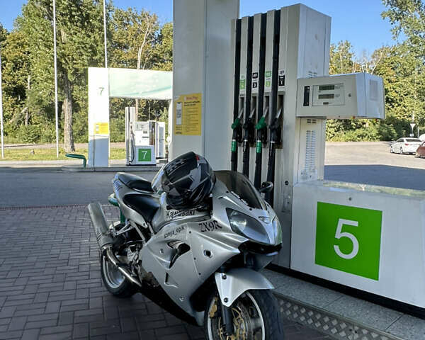 Кавасаки ZX 9R, объемом двигателя 0 л и пробегом 45 тыс. км за 2350 $, фото 1 на Automoto.ua