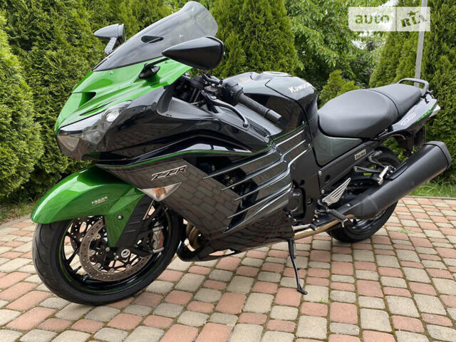 Кавасаки ZZR 1400, объемом двигателя 1.4 л и пробегом 6 тыс. км за 15100 $, фото 1 на Automoto.ua