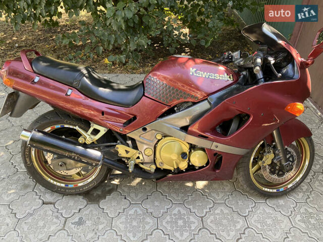 Красный Кавасаки ZZR 400, объемом двигателя 0.4 л и пробегом 41 тыс. км за 2000 $, фото 1 на Automoto.ua