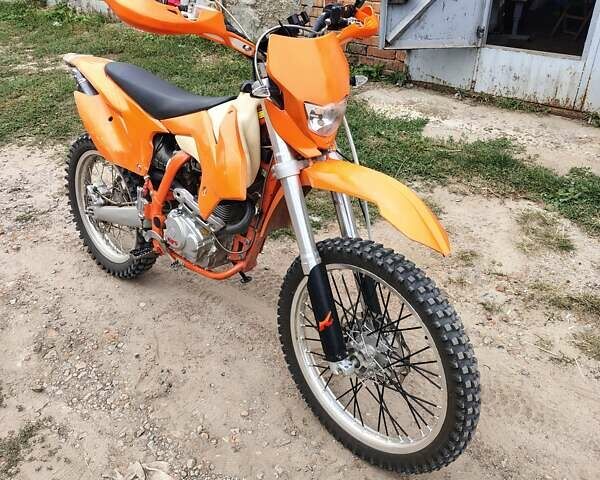 Оранжевый Кайо K2, объемом двигателя 0 л и пробегом 4 тыс. км за 1000 $, фото 1 на Automoto.ua