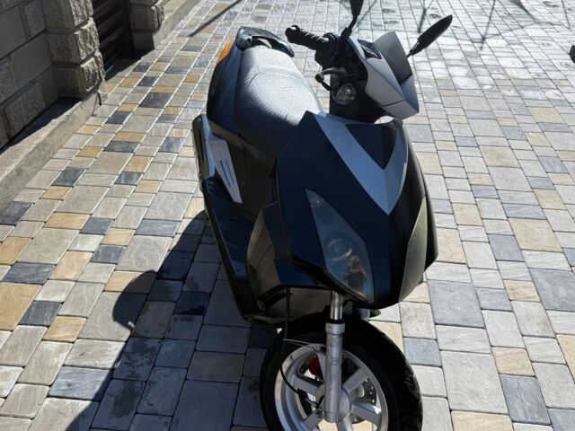 Ківей Матрікс, об'ємом двигуна 0 л та пробігом 12 тис. км за 267 $, фото 1 на Automoto.ua