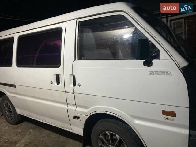 Белый Киа Беста, объемом двигателя 2.18 л и пробегом 20 тыс. км за 2396 $, фото 1 на Automoto.ua