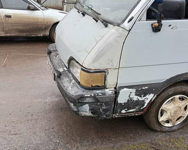 Серый Киа Беста, объемом двигателя 1.9 л и пробегом 54 тыс. км за 600 $, фото 1 на Automoto.ua