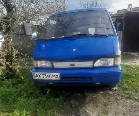 Синій Кіа Беста, об'ємом двигуна 2.2 л та пробігом 50 тис. км за 676 $, фото 1 на Automoto.ua