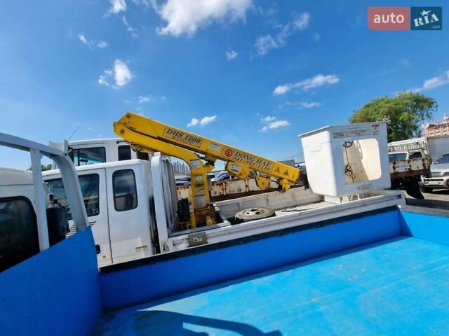 Белый Киа Бонго, объемом двигателя 2.9 л и пробегом 120 тыс. км за 8000 $, фото 1 на Automoto.ua