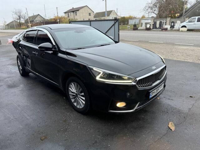 Черный Киа Каденза, объемом двигателя 3 л и пробегом 380 тыс. км за 8200 $, фото 1 на Automoto.ua