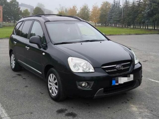 Черный Киа Каренс, объемом двигателя 2 л и пробегом 299 тыс. км за 3000 $, фото 1 на Automoto.ua