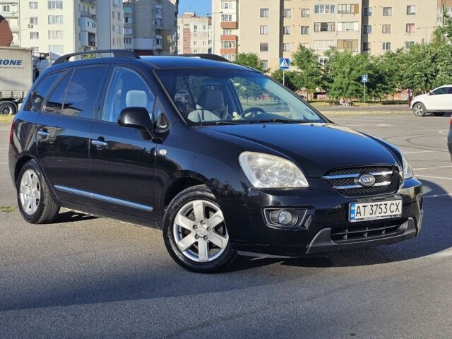 Черный Киа Каренс, объемом двигателя 0 л и пробегом 230 тыс. км за 6900 $, фото 1 на Automoto.ua