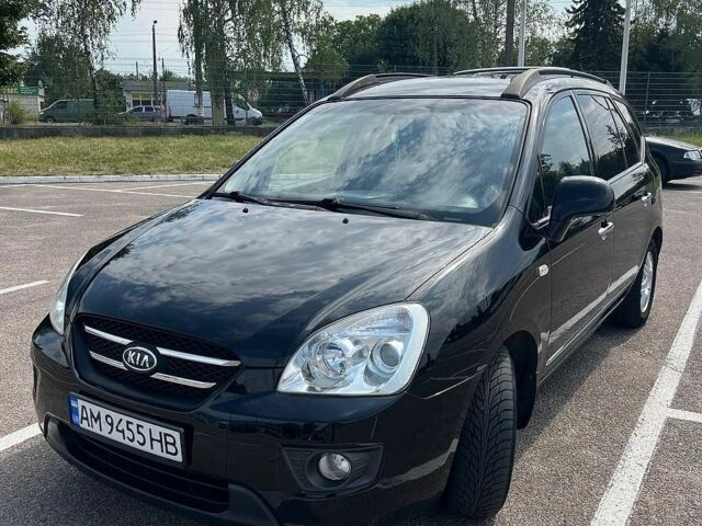 Чорний Кіа Каренс, об'ємом двигуна 2 л та пробігом 311 тис. км за 5900 $, фото 1 на Automoto.ua