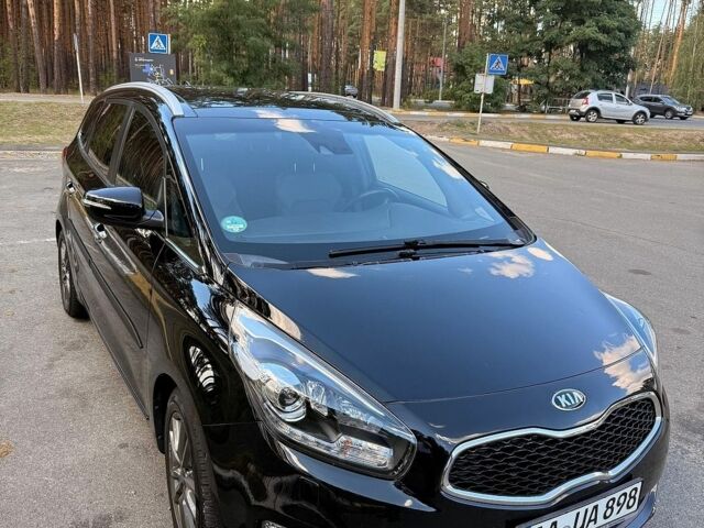 Киа Каренс, объемом двигателя 1.7 л и пробегом 183 тыс. км за 10500 $, фото 1 на Automoto.ua