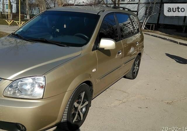 Кіа Каренс, об'ємом двигуна 1.8 л та пробігом 360 тис. км за 5200 $, фото 1 на Automoto.ua