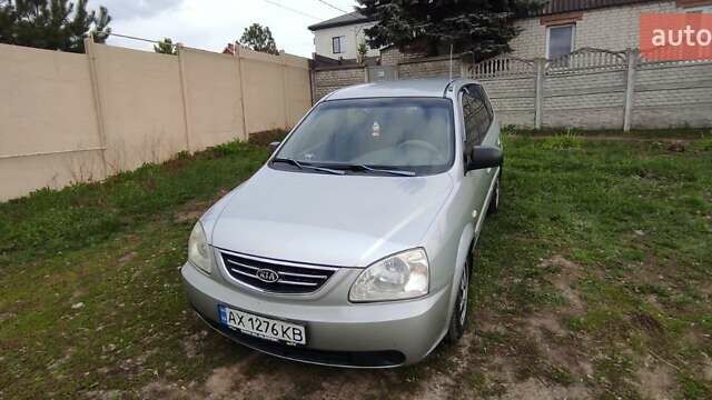 Сірий Кіа Каренс, об'ємом двигуна 1.98 л та пробігом 392 тис. км за 4100 $, фото 1 на Automoto.ua