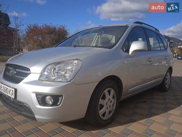 Сірий Кіа Каренс, об'ємом двигуна 2 л та пробігом 171 тис. км за 6250 $, фото 1 на Automoto.ua