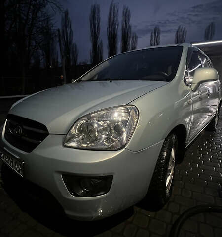 Синий Киа Каренс, объемом двигателя 2 л и пробегом 222 тыс. км за 5500 $, фото 1 на Automoto.ua