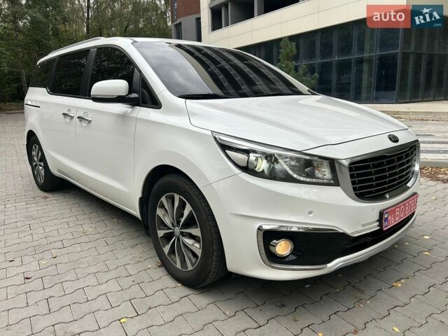 Білий Кіа Карнівал, об'ємом двигуна 2.2 л та пробігом 176 тис. км за 17400 $, фото 1 на Automoto.ua