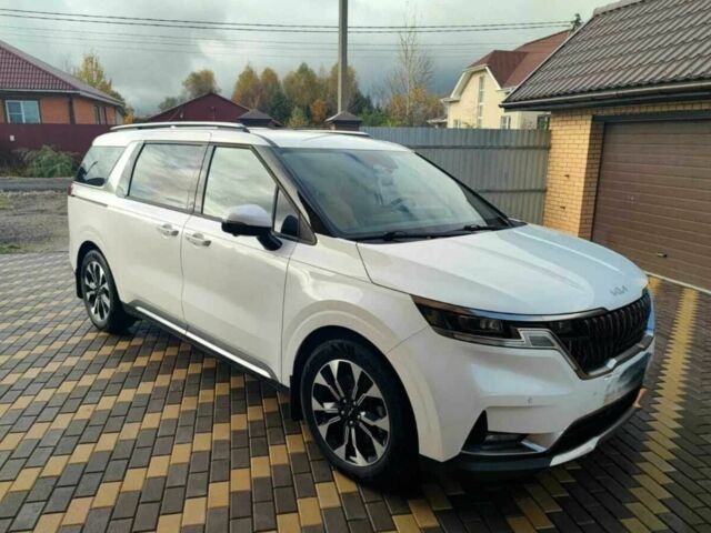 Киа Карнивал 2021 в Киеве на Automoto.ua Белый Киа Карнивал, объемом двигателя 2.2 л и пробегом 71 тыс. км за 30000 $, фото 1 на Automoto.ua