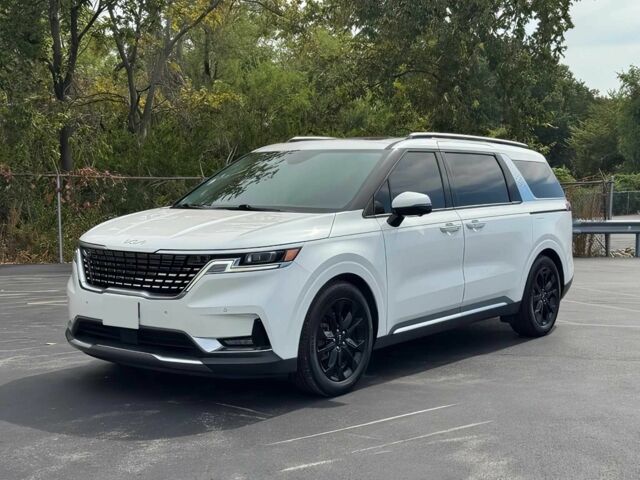 Киа Карнивал 2022 в Ивано-Франковске на Automoto.ua Белый Киа Карнивал, объемом двигателя 3.5 л и пробегом 26 тыс. км за 25000 $, фото 1 на Automoto.ua