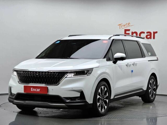 Белый Киа Карнивал, объемом двигателя 2.2 л и пробегом 97 тыс. км за 33400 $, фото 1 на Automoto.ua