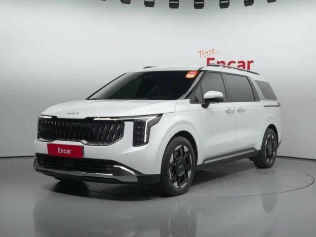 Белый Киа Карнивал, объемом двигателя 2.2 л и пробегом 4 тыс. км за 35000 $, фото 1 на Automoto.ua