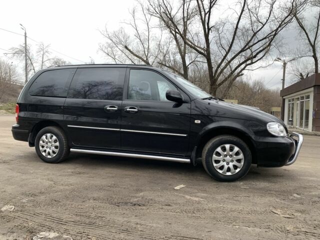 Чорний Кіа Карнівал, об'ємом двигуна 2.9 л та пробігом 170 тис. км за 3401 $, фото 1 на Automoto.ua