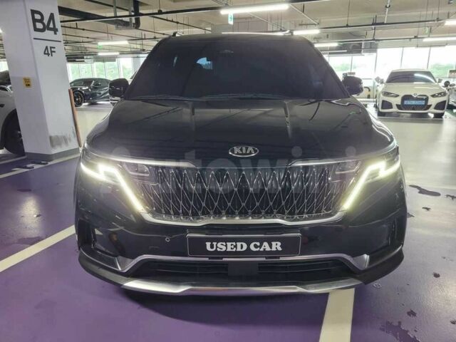 Черный Киа Карнивал, объемом двигателя 2.2 л и пробегом 31 тыс. км за 18700 $, фото 1 на Automoto.ua