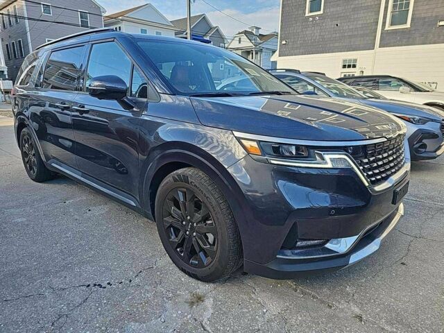 Черный Киа Карнивал, объемом двигателя 0 л и пробегом 22 тыс. км за 24900 $, фото 1 на Automoto.ua