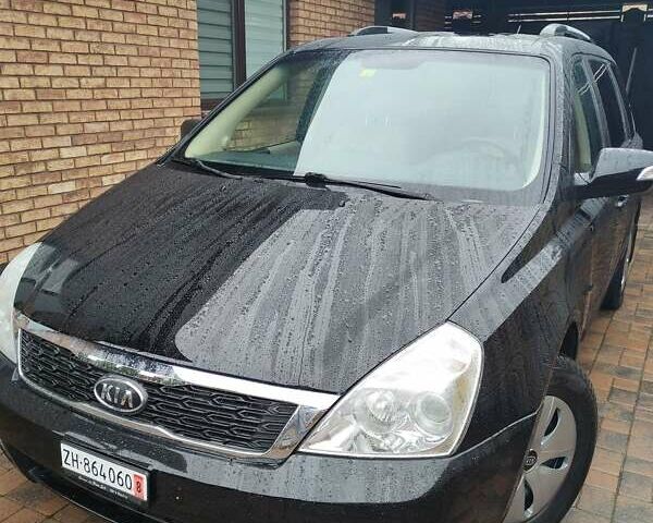 Киа Карнивал, объемом двигателя 2.2 л и пробегом 161 тыс. км за 10699 $, фото 1 на Automoto.ua