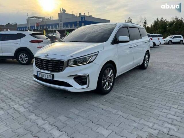 Киа Карнивал 2019 в Киеве на Automoto.ua Киа Карнивал, объемом двигателя 2.2 л и пробегом 140 тыс. км за 25900 $, фото 1 на Automoto.ua