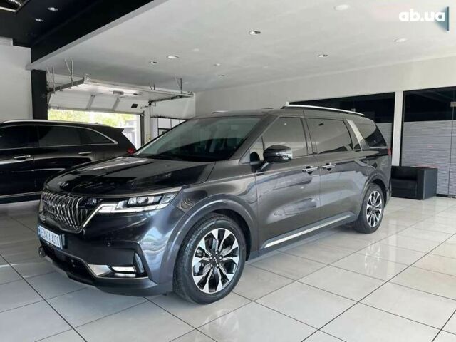 Киа Карнивал, объемом двигателя 2.2 л и пробегом 33 тыс. км за 46500 $, фото 1 на Automoto.ua